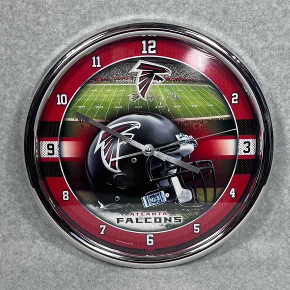 Atlanta Falcons NFL Round 12" Chrome Clock Wincraft Football Decor Man Cave - Picture 1 of 10